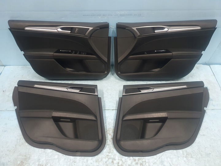 фото №1, Обивка боковина дверь ford mondeo mk5 правая зад