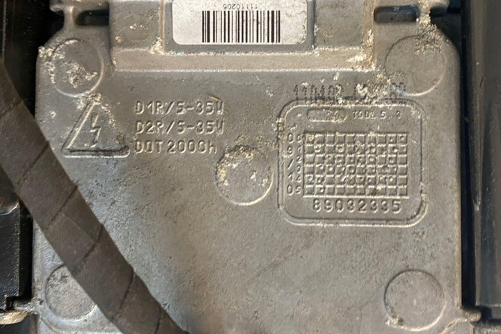 фото №9, Лампа правая передняя volvo xc60 30763136 2.4l дизель 120kw 2011