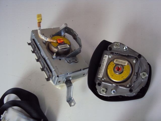 фото №5, Подушка ремені подушка безпеки комплект toyota avensis t27 fl