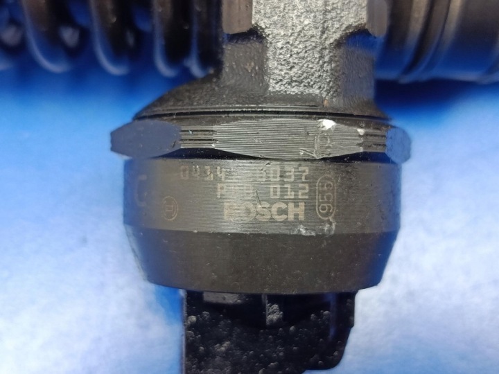 фото №5, Volkswagen bora 1.9tdi насос-форсунка 038130073aj bosch 0414720037