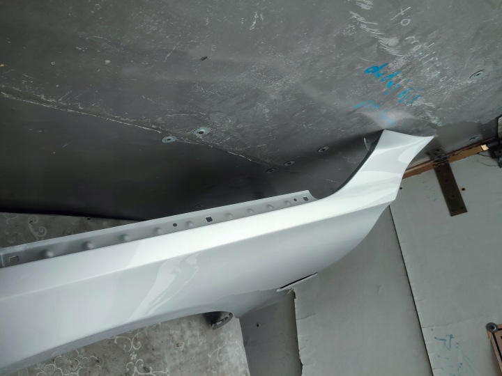 фото №12, Крыло левое aluminiowy bmw 7 f01 f02 10.08-1.16r лак 354 титан серебро