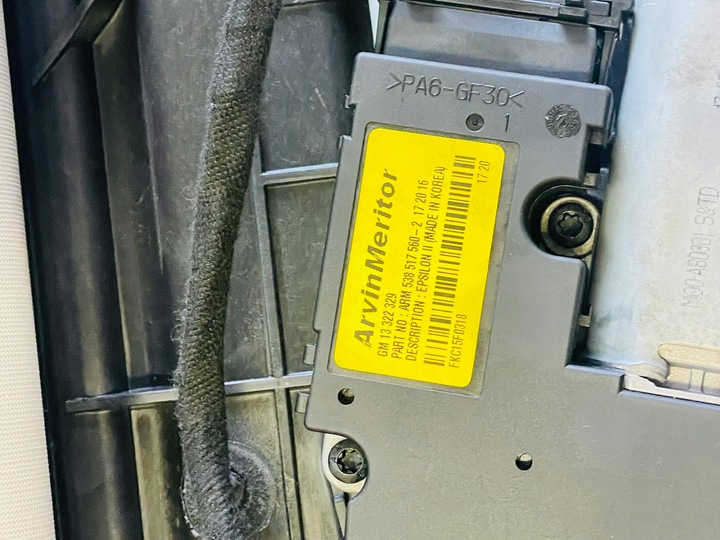 фото №10, Люк панорама+ двигуни+ ролета opel insignia a універсал 2008-2017