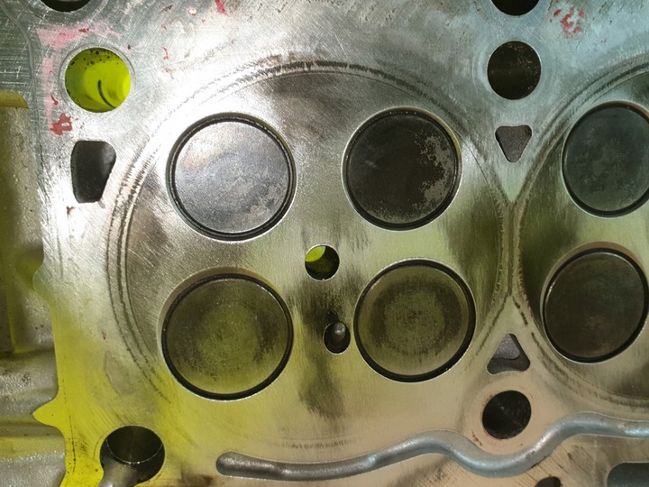 фото №7, Головка правая a6 c7 c8 q7 a4 b9 3.0tdi crt csv ddv