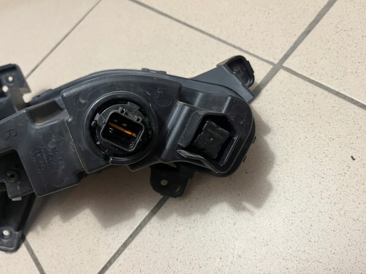 фото №13, Hyundai i30 i-30 iii 3 fastback 17- led drl лампа галоген праві 92208-g4210