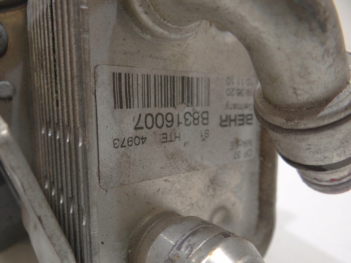 фото №6, Радиаторов масла bmw x1 e84 e90 lci n46b20b оригинальный номер 8316007