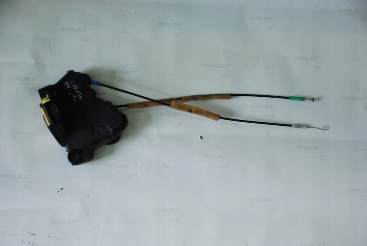 фото №1, Toyota corolla verso 04-09 замок дверь переднее левый