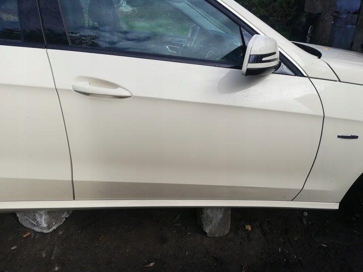 фото №1, Двері do mercedesa w 212