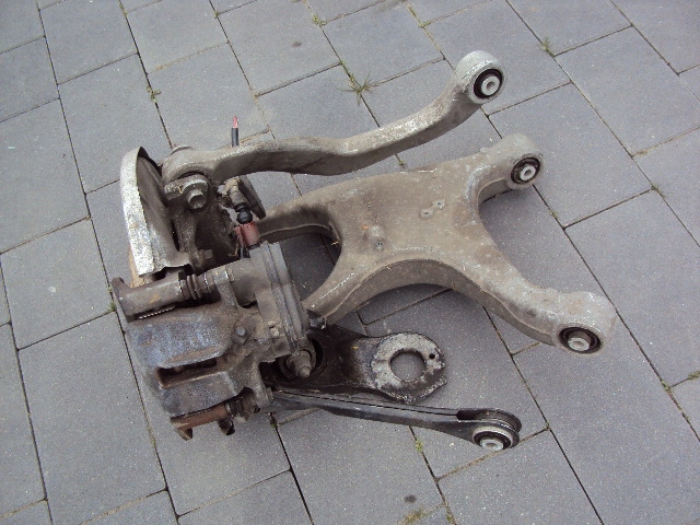 фото №1, Поворотна опора праві зад audi q5 8r 2008-2016