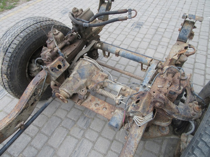 фото №8, Мосты мост перед зад рама ходовая часть mitsubishi pajero 2 3.0 v6 1995r. 4.636