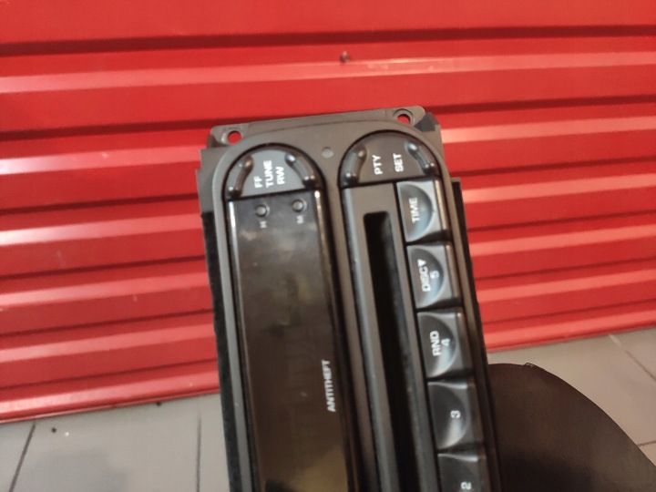 фото №11, Jeep cherokee liberty kj рестайлинг 2.8crd магнитола проигрыватель автомагнитола (радио, проигрыватель) оригинал