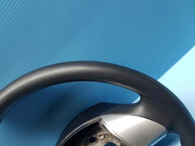 фото №6, Hyundai i20 руль