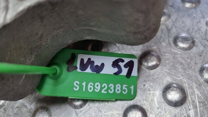фото №6, Подушка коробки коробки передач 3c0199555aa vw passat b6 b7 cc 2.0tdi