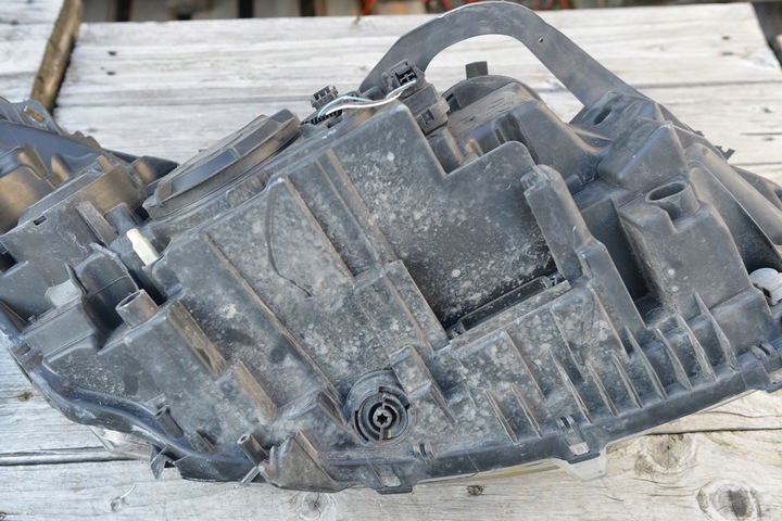 фото №10, Лампа передняя citroen c5 x7 левая eu