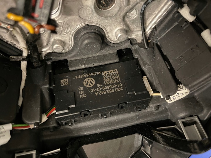 фото №15, Кермо стьобана з підігрівом acc vw passat b8 gte 3g0419089cm ідеальна