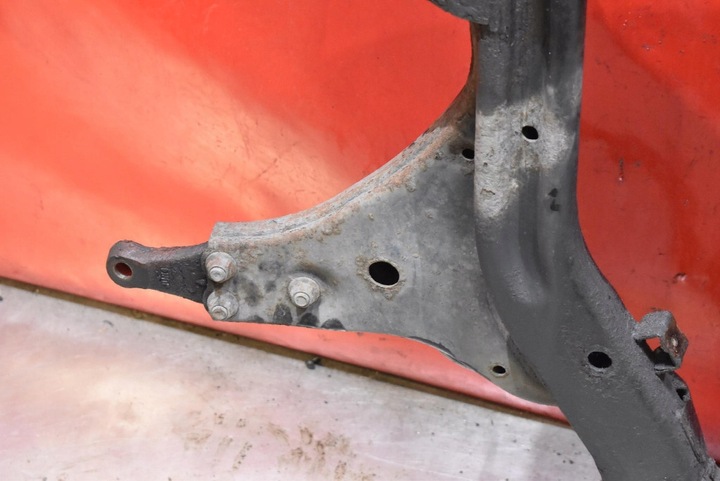 фото №13, Підрамник балка візок колиска перед kia carens 3 iii 2.0 16v 145 km 06-10