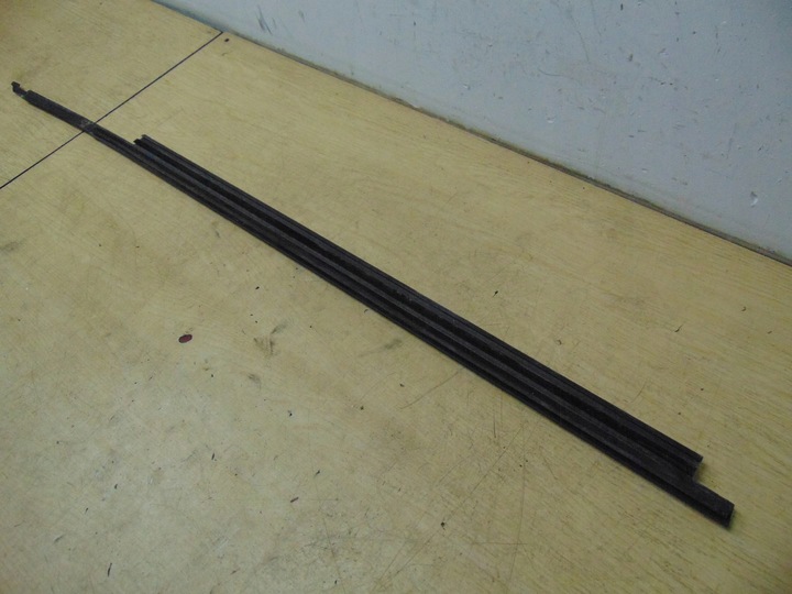 фото №10, Планка накладка лівий перед audi a5 купе 2011r 8t0853283c