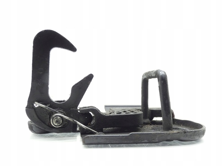 фото №1, Замок засув капота кришки двигуна vw passat cc 08r- 3c8823480a