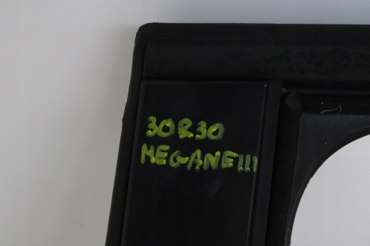 фото №13, Renault megane iii універсал 08r- двері лівий зад ліві задні деталь - код фарби