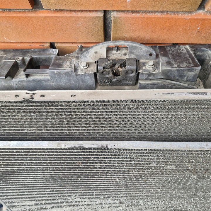 фото №9, Комплект радіатор вентилятор pas renault scenic iii