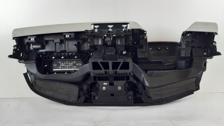 фото №5, Range rover velar l560 панель роздавальна