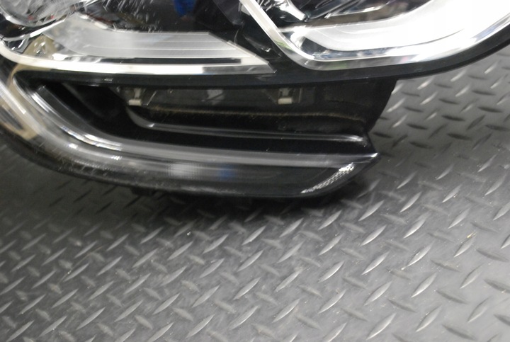 фото №8, Лампа led правий перед renault megane iv 90060925
