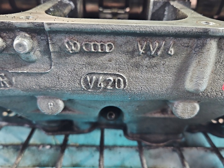 фото №10, Головка вал vw touran i 1.9 tdi bkc