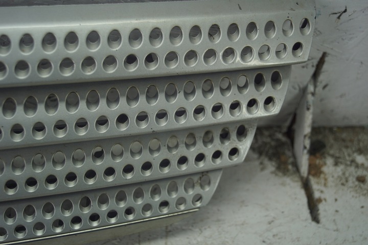 фото №10, Решітка радіатора решітка mercedes w203 купе amg a2038801283