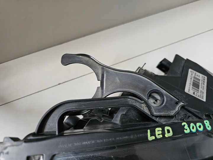 фото №9, Лампа передняя правая правый перед peugeot 3008 5008 i 1 рестайлинг led 9805505380