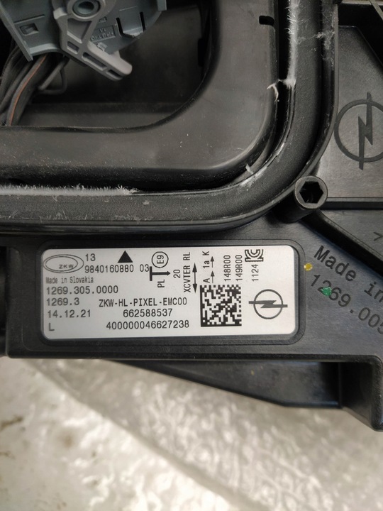 фото №11, Opel astra l vi 6 лампы перед передние левая правая полный led новое оригинал