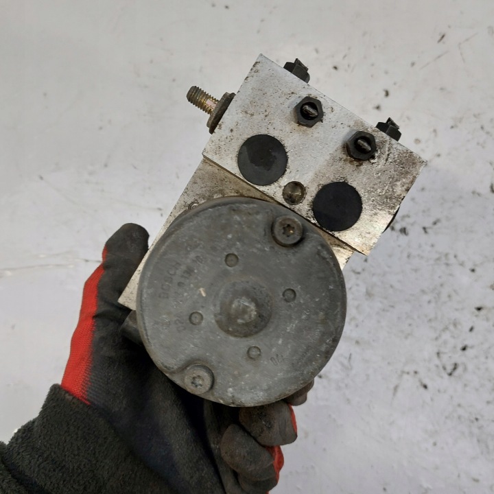 фото №9, Audi a6 c5 головний гальмівний циліндр abs bosch 0265004286 0265220481 8e0614111h