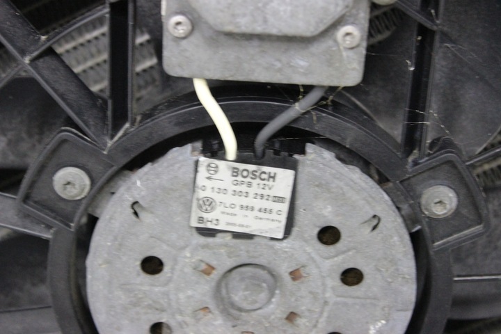 фото №8, Vw touareg i 2.5 d 02r- pas переднє радіатор комплект