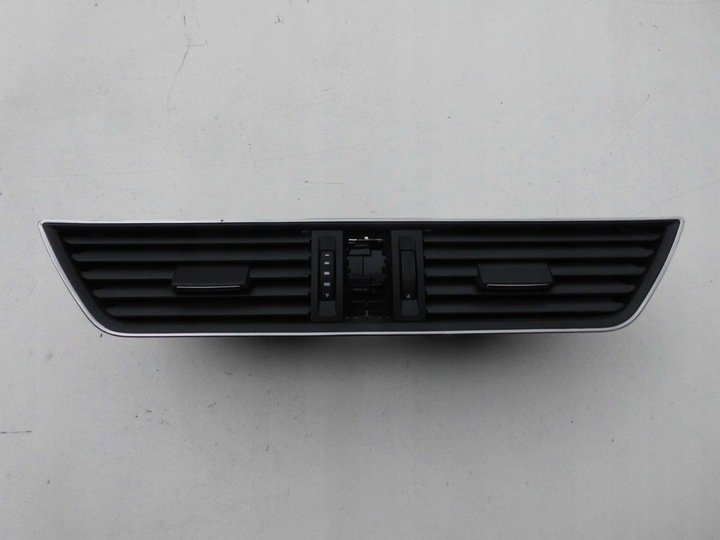 фото №1, Решітка повітропровід впуск консолі 3v0820951c skoda superb iii середня оригінал