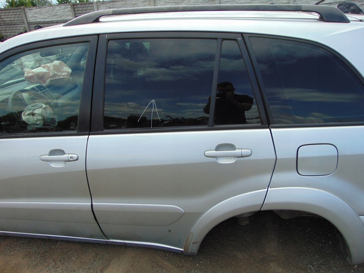 фото №1, Двері ліві зад задні toyota rav4 ii 1d4