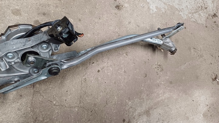 фото №8, Mercedes w212 двигунчик двірники перед механізм 1397220666