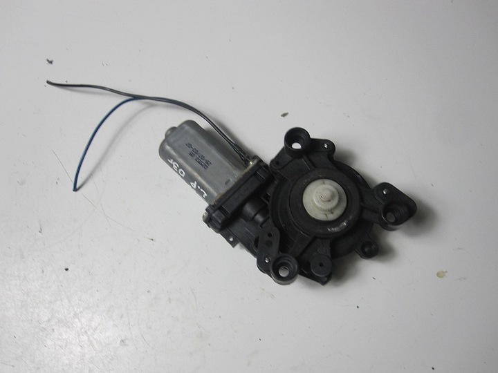 фото №9, Моторчик стёкла переднее левый seat cordoba 03r