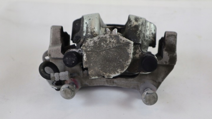 фото №9, Volvo v60 ii 2.0 t6 plug in гібрид супорт гальма лівий перед 31665740