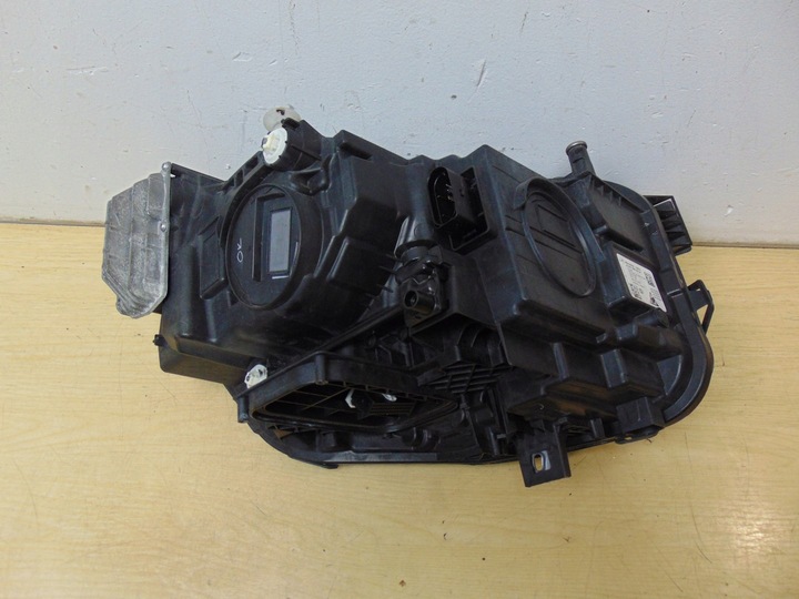 фото №9, Лампа левая перед mercedes glb 247 a2479065904 европа