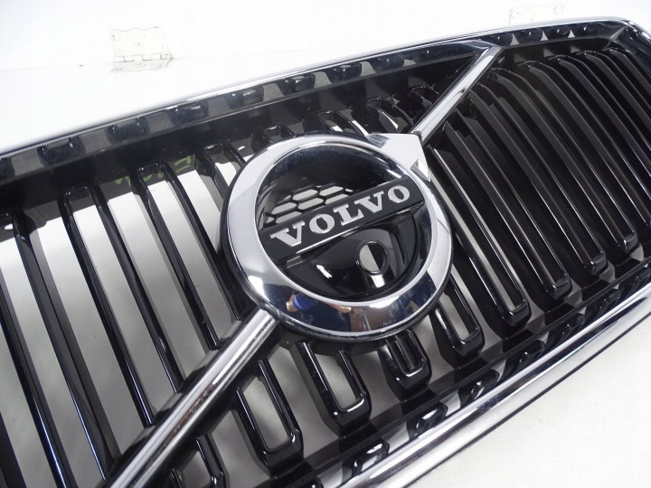 фото №7, Решітка радіатора решітка радіатора volvo xc60 ii 2 17-21 e/124