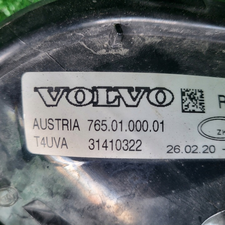фото №3, Volvo v70 iii xc70 s80 галоген led праві drl 31410322