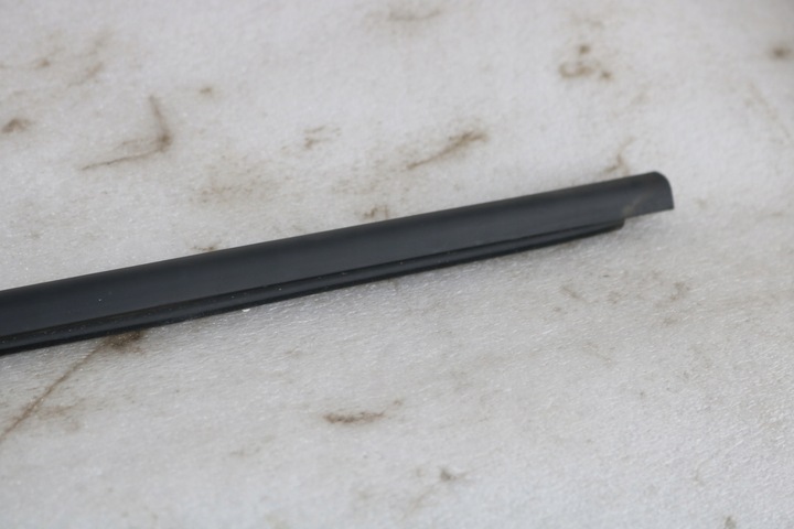 фото №13, Skoda fabia iv 21- планка накладка левая перед 6va837477a .