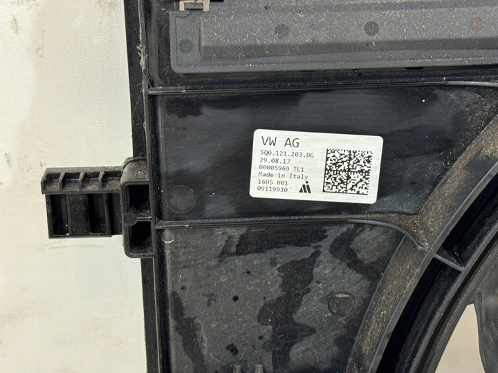 фото №3, Вентилятор vw passat b8 1.4 tsi 5q0121203dg комплект !