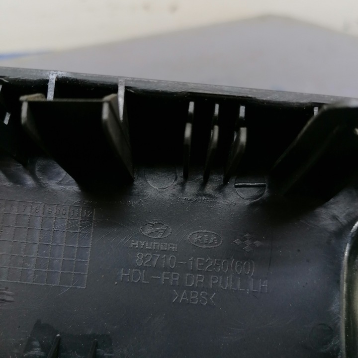 фото №8, Hyundai accent iii hb панель керування скло лівий 827101e250