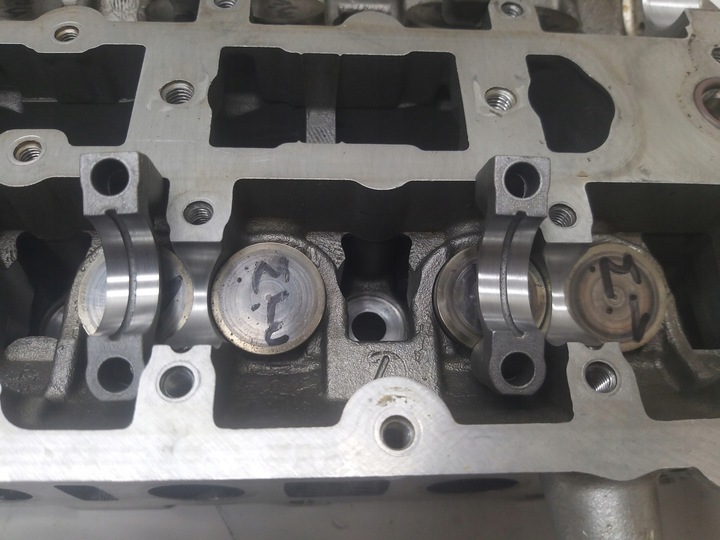 фото №10, Головка 1.6 ecoboost mondeo focus c-max kuga volvo v40 s60 bm5g-6090-ef