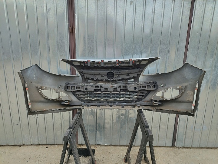 фото №12, Бампер перед pdc pod датчики opel astra j iv рестайлинг 2012-2015 цвет z189