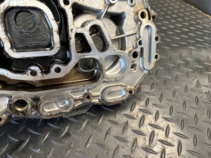 фото №10, Основа фільтра масла audi a8 d4 4.2 tdi cds 057115401aa