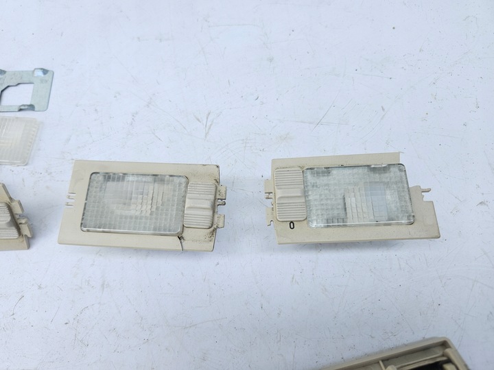 фото №9, Ручки ручка потолок лампочки audi v8 d11 светлый 100 200 5000 c3