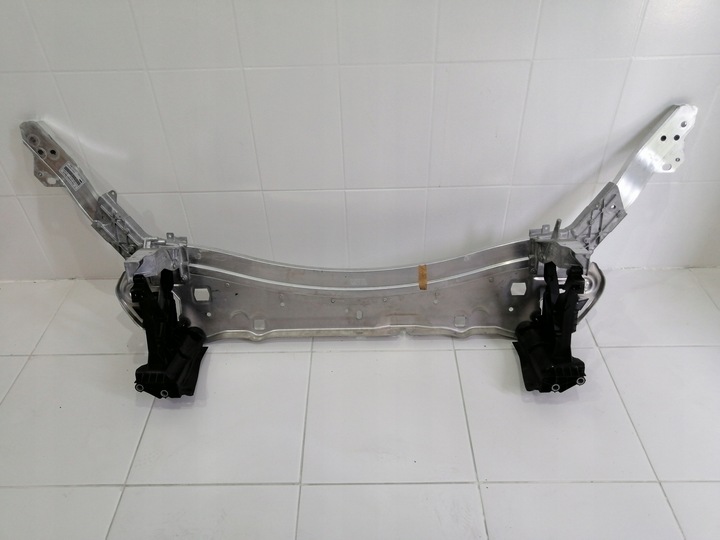 фото №8, Pas переднее перед mercedes w253 w213