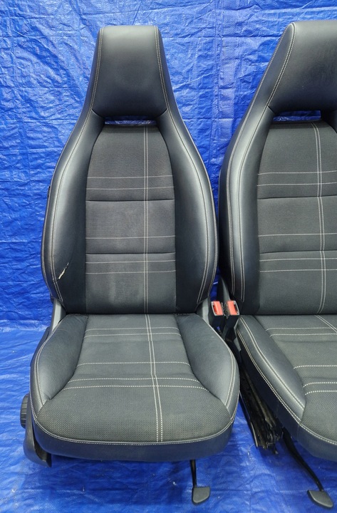 фото №8, Mercedes w176 оригинальный набор интерьера сиденья ковшеобразные диван обшивки