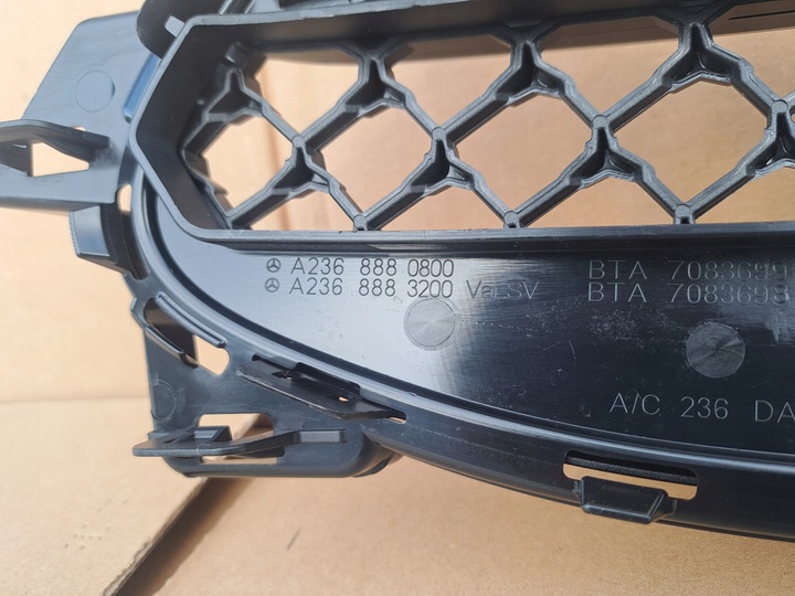 фото №12, Решітка радіатор решітка радіатора mercedes cle w236 a2368880800 a2368883200 новий