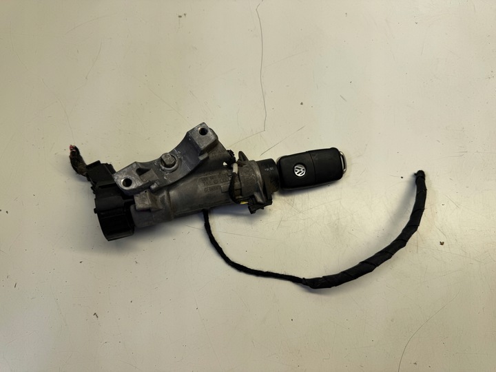 фото №1, Vw t5 рестайлинг замок зажигания ключ 7e0837202m